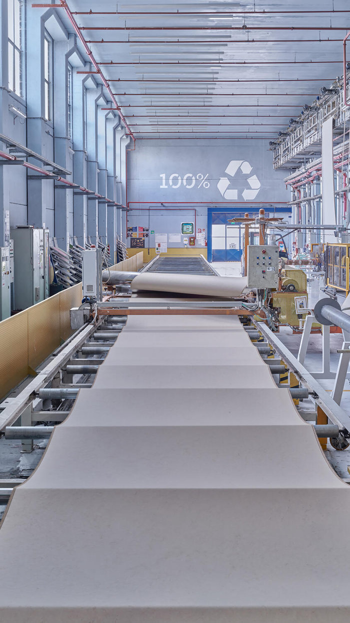 IN Linoleum Production Tarkett Narni Factory 033